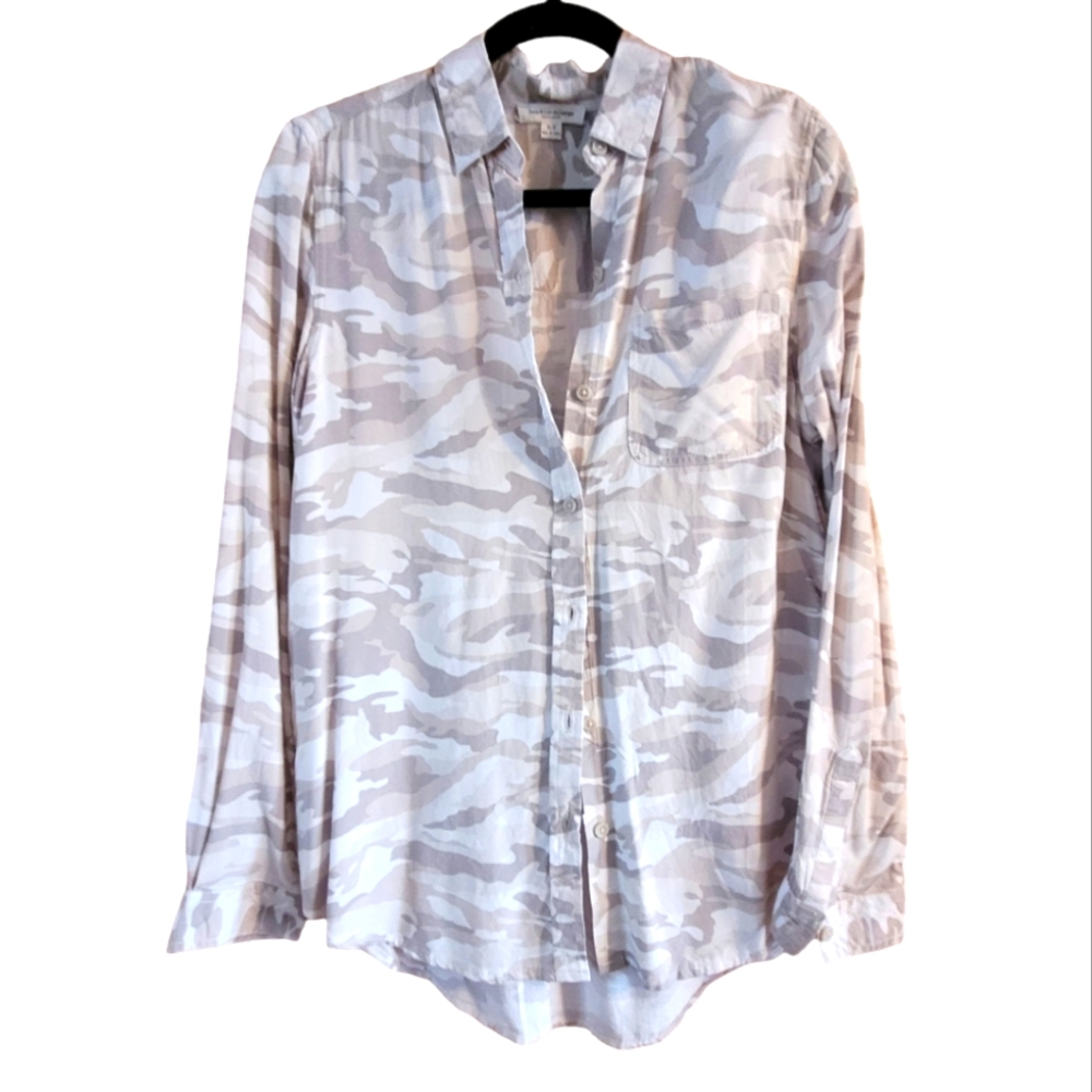 Beachlunchlounge Collection Desert Camo Long Sleeve Button Down Shirt. S/P